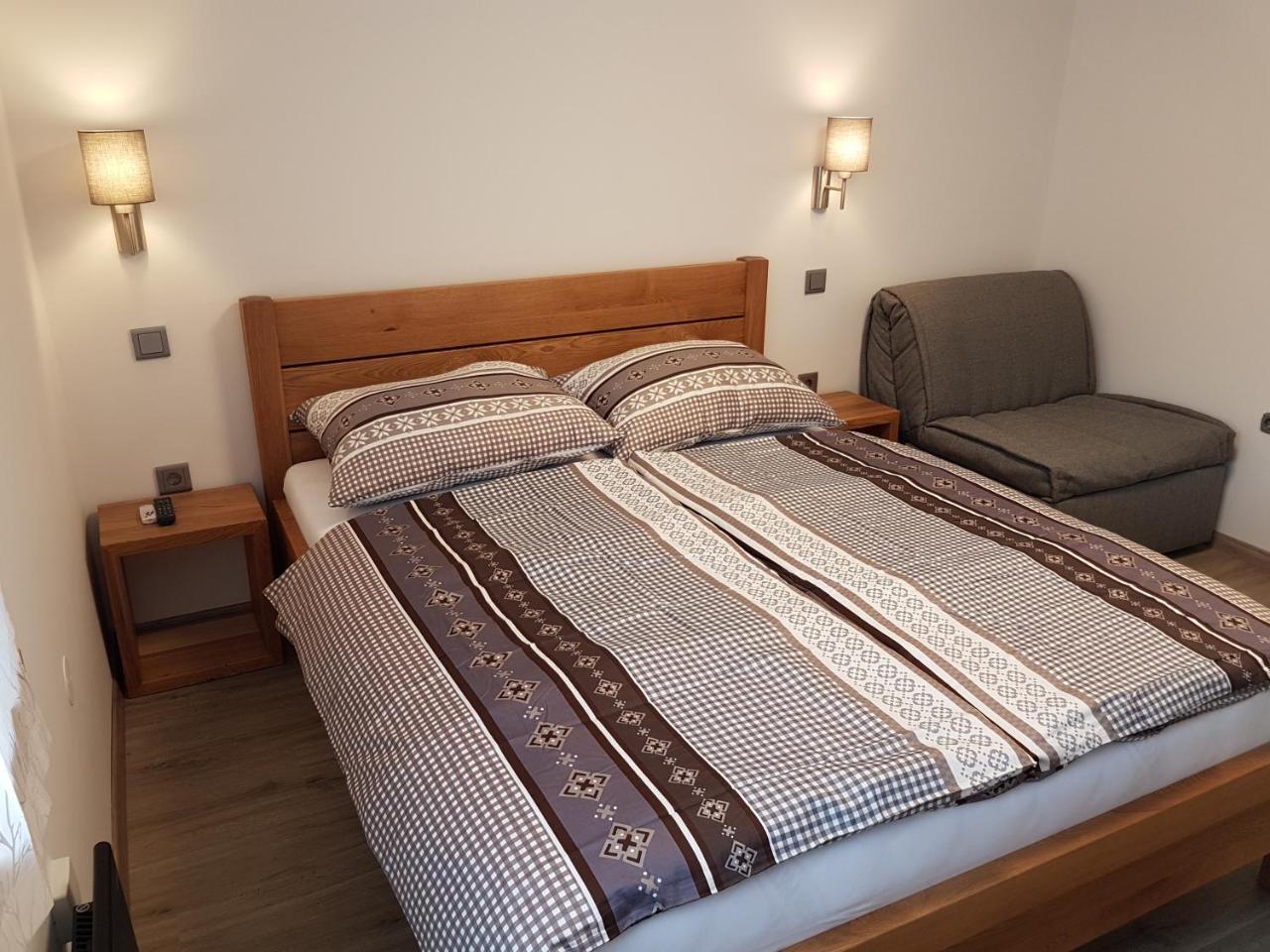 Apartments And Rooms Milena كْرانْيِسكا غورا المظهر الخارجي الصورة